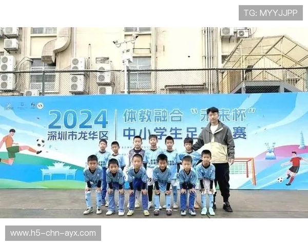 足球联赛在青训扶持中推动俱乐部与学校共建学分互认课程试点，足球青训招生