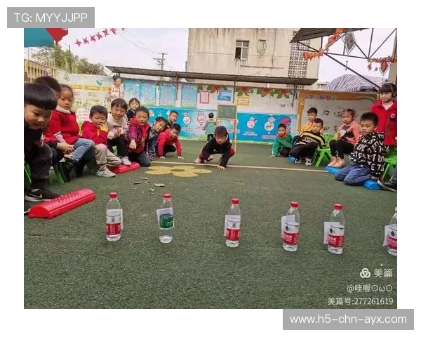球员因在场上用球打保龄球踢倒三个水瓶,裁判说“算你全中” 球员因在场上用球打保龄球踢倒三个水瓶,裁判说“算你全中”